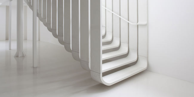 white UHPC stairs precast